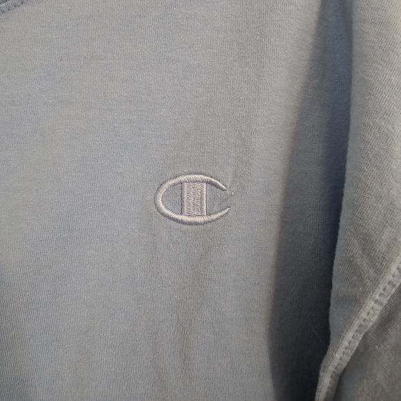 Champion Men's XL Light Blue Tagless Embroidered Logo Tee Shirt VGUC - Picture 3 of 5
